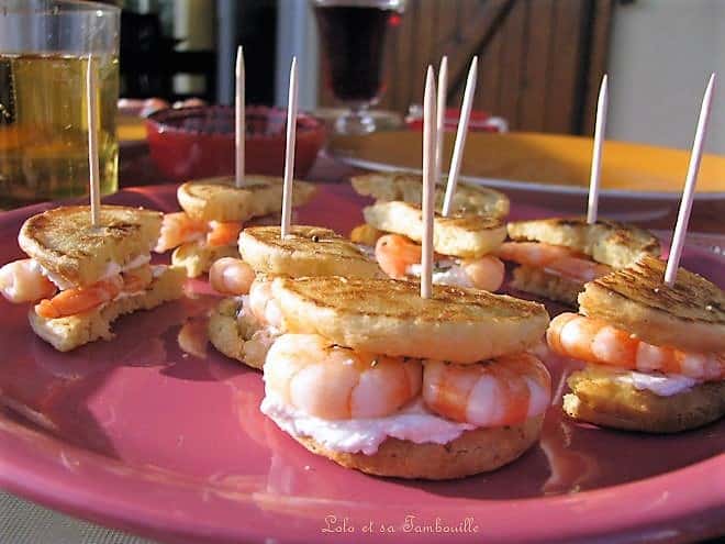 Sandwichs de blinis aux crevettes & fromage frais