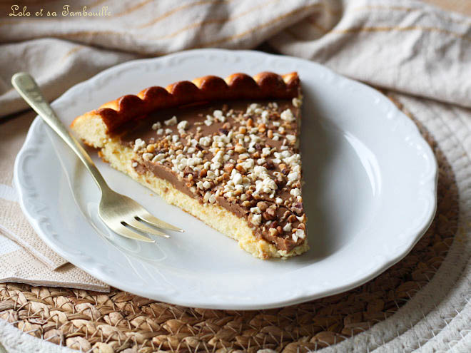 Tarte au fromage blanc et pralinoise,tarte fromage blanc pralinoise,tarte moelleuse fromage blanc pralinoise,recette tarte fromage blanc chocolat,recette dessert fromage blanc chocolat,recette tarte chocolat fromage blanc,dessert fromage blanc chocolat,tarte fromage blanc chocolat,tarte fromage blanc chocolat rapide