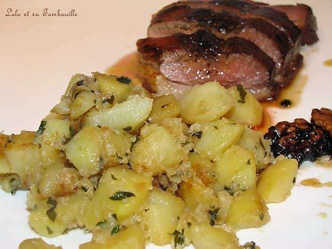 Poêlée de pommes de terre à la graisse de canard • Recette de Lolo et