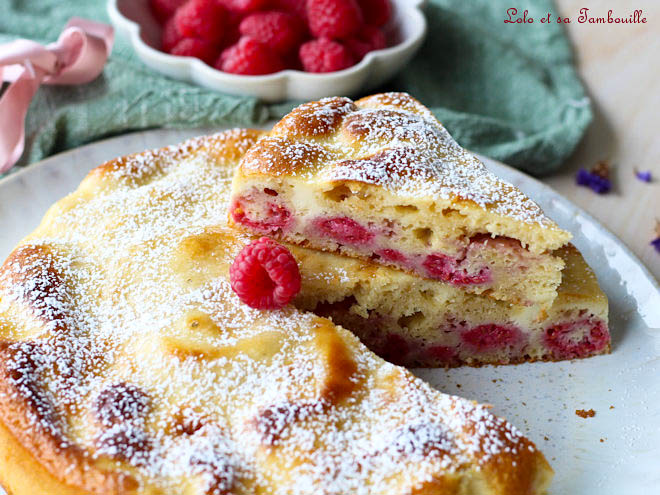 Gâteau Cheesecake,gâteau cheesecake aux framboises,gateau cheesecake framboise,recette gâteau cheesecake aux framboises,recette gâteau dessert,recette gâteau cheesecake,recette gâteau façon cheesecake,recette gâteau cheesecake framboises amandes,gâteau cheesecake framboises amandes