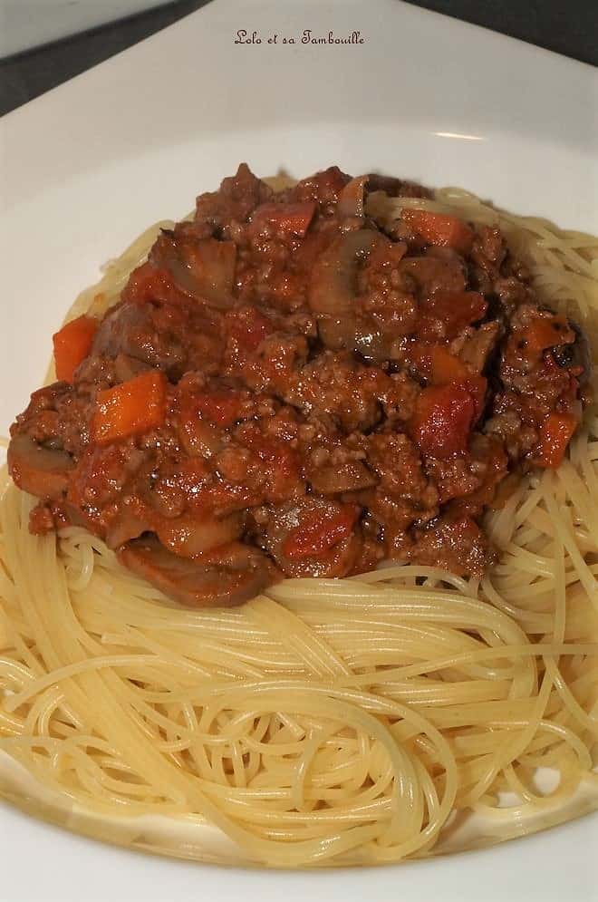 Spaghettis façon bolognaise