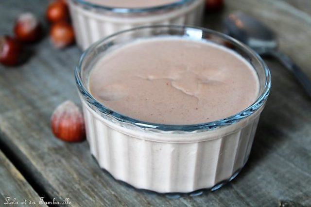 Crèmes au lait de noisettes & pralinoise {sans gluten, sans lactose