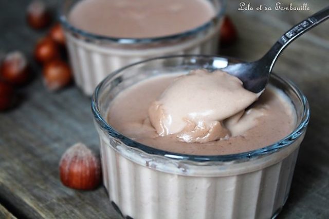 Crèmes au lait de noisettes & pralinoise {sans gluten, sans lactose