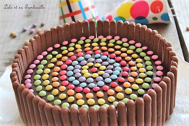 Gâteau d’anniversaire au chocolat & smarties