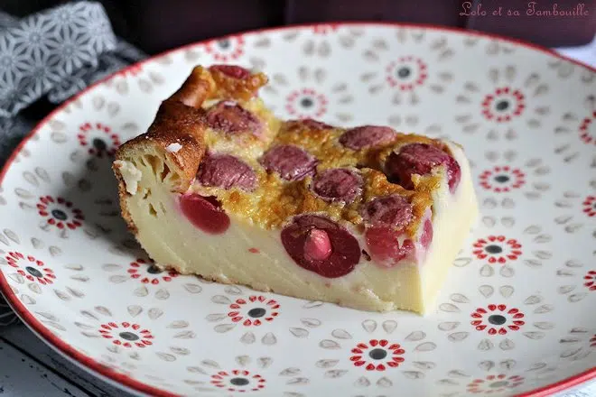 Clafoutis aux cerises {à la crème liquide}