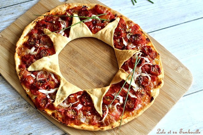 Pizza étoile aux tomates