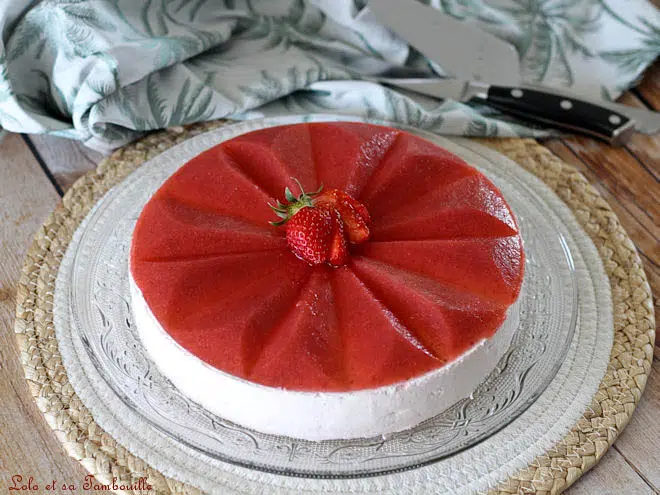 Entremets fraises pistaches