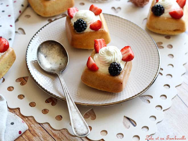 savarin aux fraises,savarin fraises recette,savarin fraises,savarin recette,savarin au rhum,savarin aux fruits