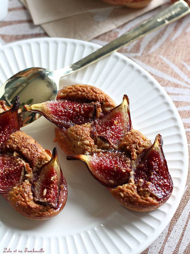 gateaux figues fraiches, recette avec des figues, recette facile gâteau figues, moelleux aux figues