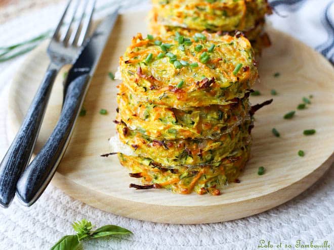 Röstis de courgettes,röstis au four,röstis aux carottes et courgettes,röstis recette,röstis de courgettes au parmesan,röstis de légumes au four,rosti courgette mozzarella,röstis courgettes mozzarella