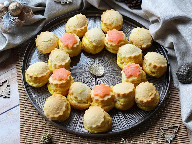 choux craquelin au saumon fumé,choux craquelin saumon,choux craquelin au saumon,choux au saumon fromage frais,choux au saumon et fromage frais,recette choux au saumon fromage frais,recette choux saumon fromage frais,choux apéritifs,choux apéritifs salés,choux apéritifs recette,petit choux apéritifs,minis choux apéritifs