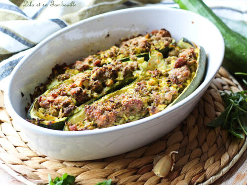 Courgettes farcies à la chair à saucisse • Lolo et sa tambouille