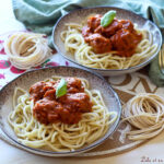 Recette polpettes,recette polpettes siciliennes,Boulettes de viande à l'italienne,boulettes de boeuf à l italienne,meilleures boulettes de viande à l'italienne,boulettes de viande italiennes savoureuses,Boulettes de bœuf moelleuses,boulettes de boeuf moelleuses,Polpettes sauce tomate,boulette sauce tomate,Plat familial italien,recette plat familial italien,repas familial italien,plat unique italien,Polpettes recette traditionnelle italienne,Boulettes de viande faciles et rapides,boulettes de viande facile et rapide,recette boulettes de viande facile et rapide,boulettes de viande sauce tomate facile et rapide,Comment faire des boulettes moelleuses,comment faire des boulettes de viande moelleuses,Boulettes de viande hachée au parmesan,boulette de viande hachée parmesan,polpettes,polpettes de boeuf,polpettes italiennes,polpettes siciliennes