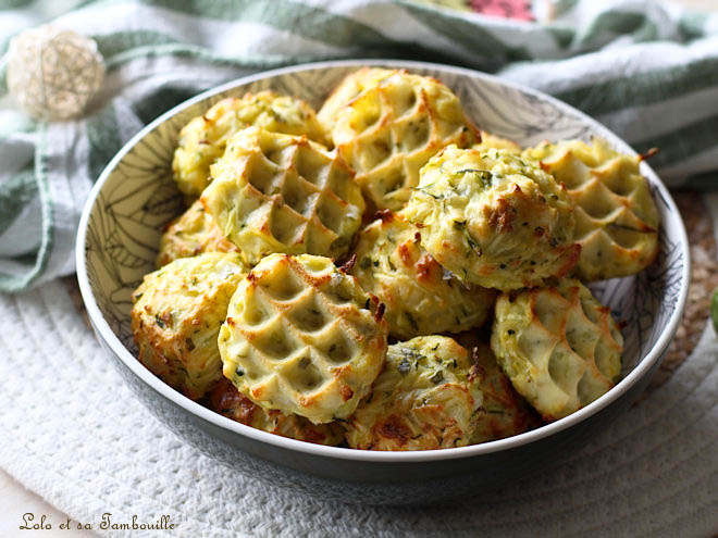 Boulettes de courgettes feta menthe,Boulettes de courgettes feta,croquettes de courgettes feta,boulette de courgette feta menthe,Recette boulettes de légumes,recette avec boulettes de légumes,Boulettes de courgettes et menthe,boulettes de courgettes à la menthe,Recette de boulettes de courgettes au four,recette croquettes de légumes au four,recette croquettes de courgettes au four,boulettes de courgettes au four une recette savoureuse et légère,boulettes de courgettes au four la recette facile saine et savoureuse,Recette de boulettes de légumes facile et rapide,Cuisine grecque courgette et feta,recette grecque courgette feta,Recette légère pour le soir,recette facile pour le soir
