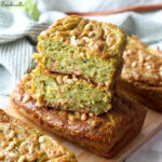 Cake aux courgettes thon,cake courgettes thon,cake courgette thon healthy,Cake courgettes et mascarpone,Recette cake thon et courgette,Moule 6 cakes hauts Guy Demarle,cake facile courgettes thon,recette facile cake courgette thon,Recette anti-gaspi courgettes,recette anti gaspi courgette,Comment faire un cake salé moelleux,comment faire un cake salé bien moelleux,Cake moelleux aux courgettes thon,cake moelleux courgette thon,Cake moelleux aux courgettes,gateau moelleux aux courgettes et parmesan
