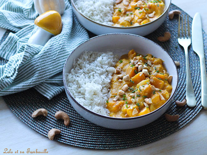 Curry de butternut,Curry de butternut végétarien,curry végétarien butternut,Recette curry de courge,Butternut lait de coco curry,Curry végétal facile,curry végétarien facile,Recette curry de butternut et riz,Recette curry de butternut,recette curry butternut coco,Curry végétarien sain et rassasiant,Curry de courge au lait de coco,Curry doudou facile et rapide,Curry de courge butternut,curry avec courge butternut
