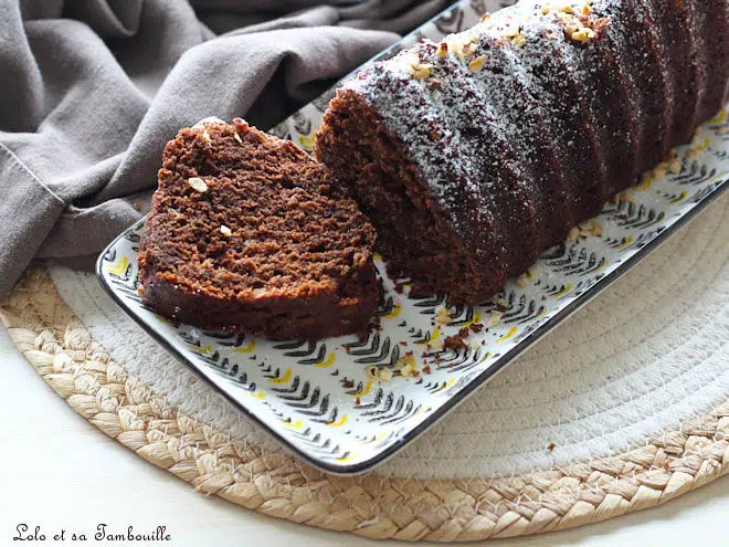 Cake chocolat bananes,cake bananes chocolat sans beurre,dessert chocolat bananes,recette cake chocolat bananes,recette cake chocolat banane moelleux,recette cake chocolat banane healthy,Cake chocolat banane sans beurre,Recette cake moelleux banane mûre,Cake pour petit-déjeuner sain,recette cake banane chocolat,recette cake banane chocolat sans beurre,recette cake banane chocolat moelleux