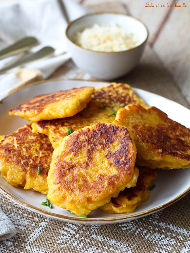 Galettes moelleuses de butternut galette de butternut recette, Galettes butternut parmesan, recette galettes butternut facile, recette galette courge butternut