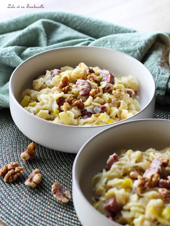 Risotto de pâtes aux poireaux & Montbéliard risotto de coquillettes aux poireaux, Pasta façon risotto, pates saucisse montbéliard, Risotto de pâtes poireaux montbéliard