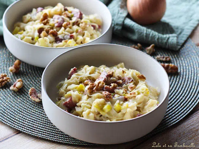 Risotto de pâtes aux poireaux,risotto de coquillettes aux poireaux,risotto de pates aux poireaux,risotto de pâtes aux poireaux montbéliard,Pasta façon risotto,pâtes façon risotto,Pâtes Montbéliard poireaux parmesan,pates saucisse montbéliard,One pot pasta saucisse Montbéliard facile,Risotto de pâtes poireaux saucisses,Risotto de pâtes poireaux montbéliard,pâtes façon risotto poireaux