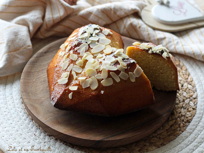 G&acirc;teau des rois sans beurre et sans farine,g&acirc;teau des rois sans beurre,galette des rois sans beurre,g&acirc;teau des rois sans gluten,gateau des rois sans gluten,alternative galette des rois,g&acirc;teau des rois amande,gateau des rois amande,dessert &eacute;piphanie sans gluten,g&acirc;teau amande fondant,gateau amande fondant,g&acirc;teau fondant amande facile,cake amande fondant,recette gateau amande fondant,g&acirc;teau des rois maison,recette sans beurre et sans farine,g&acirc;teau sans beurre et sans farine,recette gateau sans beurre et sans farine,g&acirc;teau des rois facile sans gluten,alternative l&eacute;g&egrave;re &agrave; la galette des rois