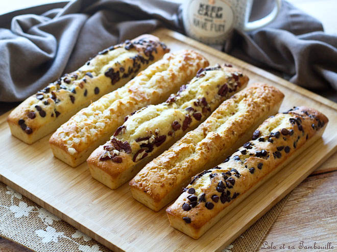 Cake &agrave; la cr&egrave;me fra&icirc;che,dessert &agrave; la cr&egrave;me fra&icirc;che,dessert &agrave; la cr&egrave;me fra&icirc;che &eacute;paisse,cake moelleux maison,recette cake maison moelleux,cake facile au go&ucirc;ter,cake &agrave; la cr&egrave;me fra&icirc;che &eacute;paisse,cake cr&egrave;me fra&icirc;che &eacute;paisse,g&acirc;teau &agrave; la cr&egrave;me fra&icirc;che &eacute;paisse sans beurre,cake moelleux aux p&eacute;pites de chocolat,recette cake sucr&eacute; facile et rapide,recette gateau facile et rapide,id&eacute;e go&ucirc;ter maison facile,idee gouter maison facile,idee gouter maison rapide,mini cakes sucr&eacute;s vari&eacute;s