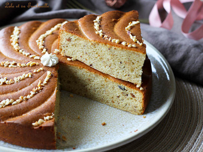 cake chocolat blanc noisettes,gateau chocolat blanc noisettes,cake chocolat blanc noisette,dessert chocolat blanc noisette,moelleux chocolat blanc noisette,cake au chocolat blanc recette,cake au chocolat blanc facile,moelleux au chocolat blanc facile,cake chocolat blanc et noisettes facile,cake sans beurre à la crème liquide,gateau sans beurre avec creme liquide,recette cake chocolat blanc moelleux,recette cake moelleux chocolat blanc,gâteau chocolat blanc moelleux,gâteau chocolat blanc facile,dessert chocolat blanc facile,gateau chocolat blanc rapide,cake moelleux noisettes maison