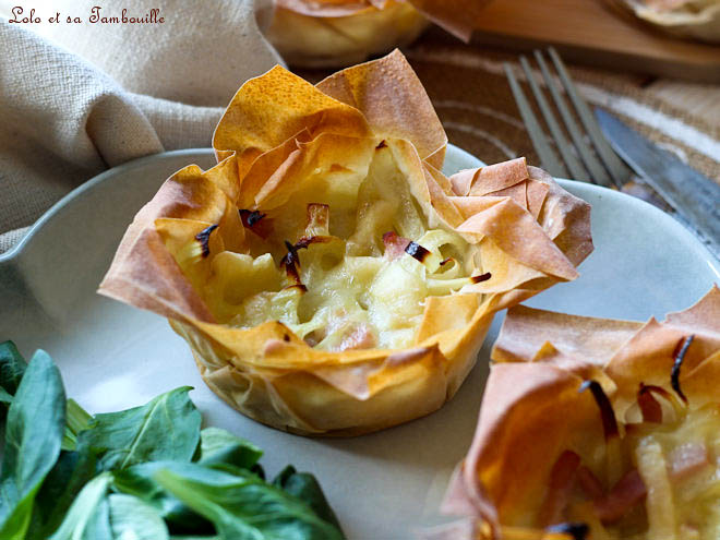Paniers croustillants au reblochon,recette reblochon facile,pâte filo reblochon,recette pate filo reblochon,tartelette reblochon,recette au reblochon,cuisine au reblochon,paniers pâte filo au reblochon,recette reblochon bacon oignons,tartelettes croustillantes au reblochon,entrée gourmande au reblochon,recette fromage reblochon facile,croustillants au reblochon maison,croustillants au reblochon