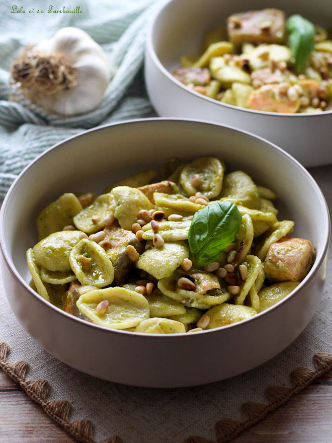 Pâtes au pesto & saumon pates saumon pesto vert, pâtes au saumon sans crème, recette pâtes facile et rapide, recette pâtes saumon pesto facile, recette pâtes saumon maison, recette pates pesto saumon