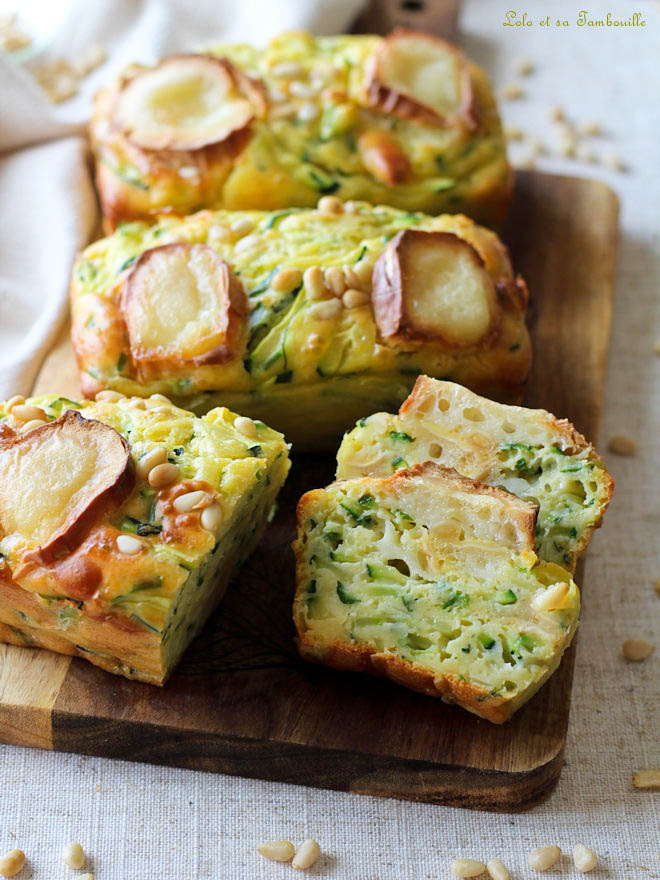 Cake healthy courgettes & chèvre cake salé healthy courgette, cake salé healthy skyr, cake courgettes chèvre recette, cake salé sans matière grasse, cake salé léger fromage blanc, recette healthy salé rapide