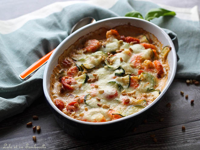 crevettes gratinées aux légumes,crevettes gratinées mozzarella,gratin courgettes crevettes,courgette gratin crevette ail,crevettes gratinées aux légumes et mozzarella,recette gratin de crevettes à la mozzarella,crevettes courgettes tomates cerises gratinées,gratin de crevettes à la crème et parmesan,recette de crevettes au four,recette crevettes au four facile,idée repas avec crevettes,idees recettes avec crevettes,idee plat avec crevettes,idee repas avec crevette rose