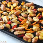 légumes rotis au four,pommes de terre et patates douces rôties au four,pommes de terre patates douces et poivrons rôtis au four,recette légumes rôtis aux épices cajun,légumes rôtis sur tapis Crispy Ohra Guy Demarle,pomme de terre grenaille et patate douce au four,légumes de saison au four,légumes de saison rotis au four,legumes de saison rotis,accompagnement barbecue été,accompagnement grillades été