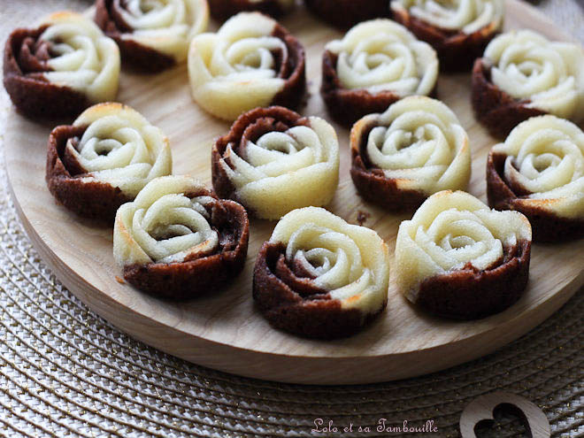 Financiers marbrés,recette financier marbré,financier chocolat vanille,moule 15 Mini Roses Ohra Guy Demarle,recette de financiers marbrés faciles,financiers marbrés chocolat et vanille,recette avec des blancs d'œufs,recette avec des blancs d oeufs facile,recette avec 3 blancs d oeufs rapide,petit gâteaux simple et rapide à faire