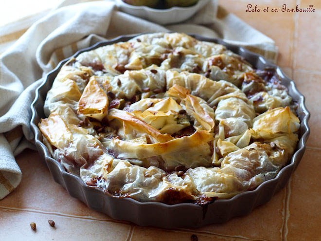 tarte croustillante aux figues et bleu d'Auvergne,tarte croustillante aux figues,tarte figue bleu d'auvergne,tarte aux figues salée,tarte salée figues roquefort,tarte salée aux figues et fromage,tarte salée figues fraîches,tarte figues fromage,tarte figues fromage miel,tarte aux figues pate filo,recette de tarte croustillante aux figues,tarte salée aux figues et fromage bleu,tarte couronne aux figues et bleu d'Auvergne,tarte pâte filo salée,recette figues et fromage