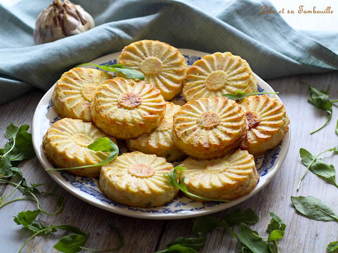 flan de courgettes et truite fumée,flan de courgettes truite fumée,flan courgette truite fumée,recette flan de courgettes,recette flan de courgettes facile,recette flan de courgettes facile et rapide,recette flan de courgettes au four,flan courgettes parmesan,recette courgettes truite fumée,recette flan courgette truite fumée,flan de courgettes léger recette,recette facile aux courgettes,recette simple aux courgettes,moule flower power guy demarle,moule flower power guy demarle recette