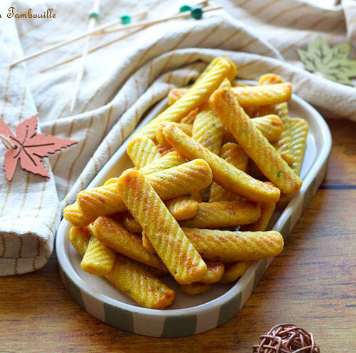Madeleines allongées au bacon,madeleines allongées guy demarle,moule madeleines allongées guy demarle,recette moule madeleine allongée guy demarle,recette moule madeleine longue guy demarle,madeleines au bacon,madeleine salée bacon,madeleines apéritives recettes,madeleines salées recettes,recettes madeleines salees aperitif,madeleines apéritives au bacon,recette madeleines salées faciles et rapides,recette madeleines salées,recette madeleines salées pour apéritif,madeleines salées parmesan,madeleines bacon ciboulette,idees aperitif maison,idee aperitif maison rapide