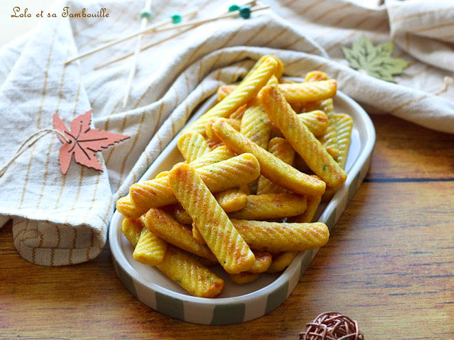 Madeleines allongées au bacon,madeleines allongées guy demarle,moule madeleines allongées guy demarle,recette moule madeleine allongée guy demarle,recette moule madeleine longue guy demarle,madeleines au bacon,madeleine salée bacon,madeleines apéritives recettes,madeleines salées recettes,recettes madeleines salees aperitif,madeleines apéritives au bacon,recette madeleines salées faciles et rapides,recette madeleines salées,recette madeleines salées pour apéritif,madeleines salées parmesan,madeleines bacon ciboulette,idees aperitif maison,idee aperitif maison rapide